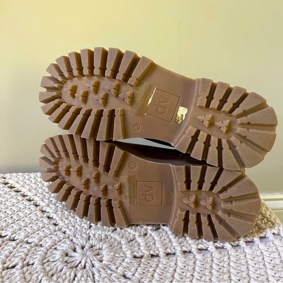 NWOB DV Dolce Vita Platform Boots Lonny Camel Faux Suede, No Box, Sz 10 - Picture 6 of 6